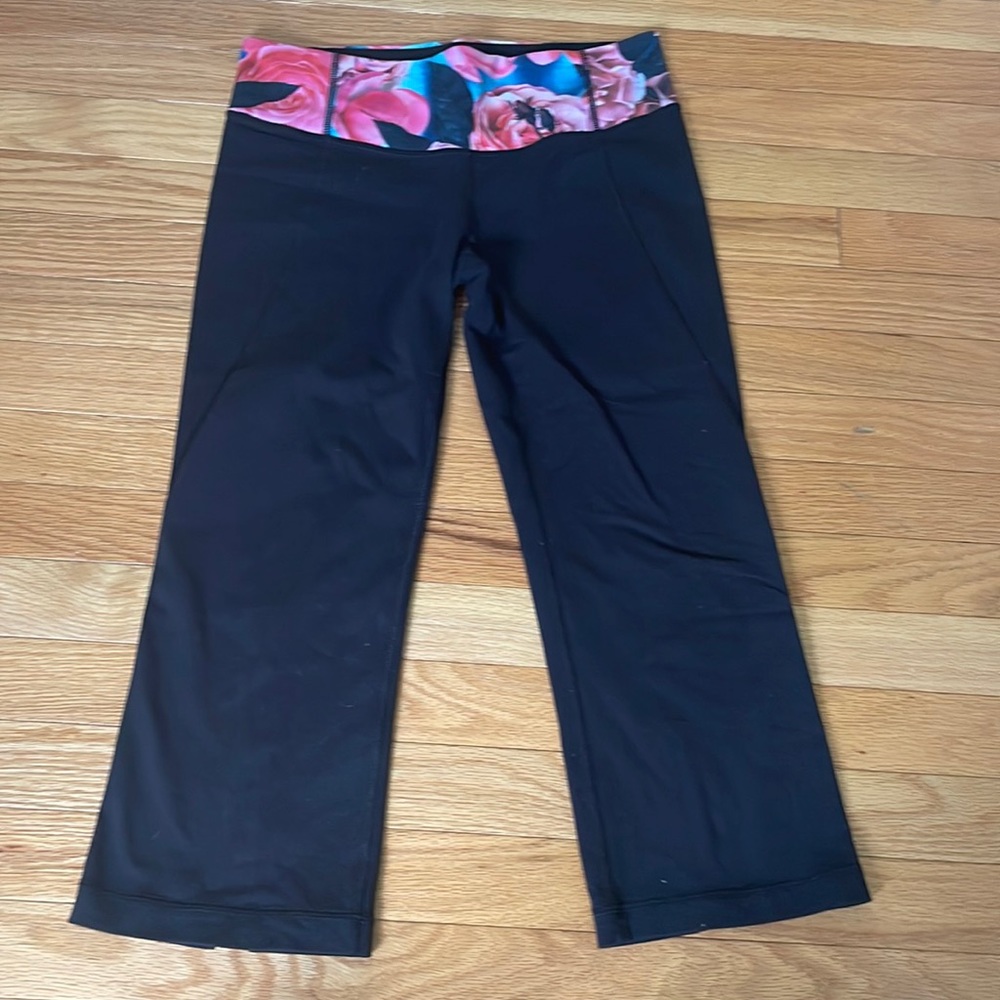 lululemon yoga pants